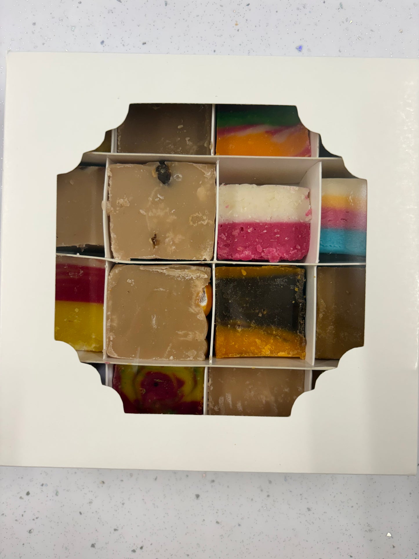 16 Piece Fudge Box